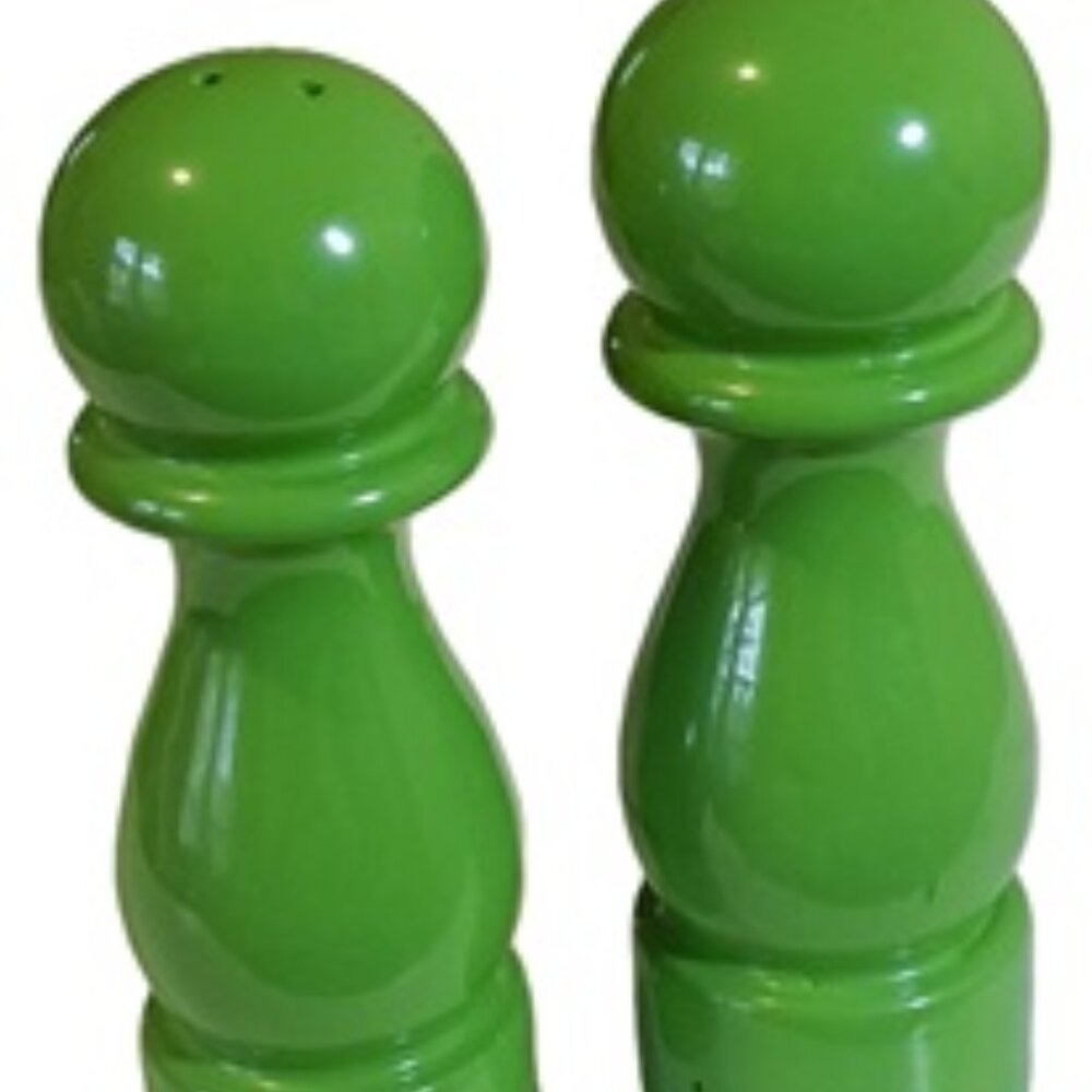 Loud Vtg 70s Lime Green S&P Shakers